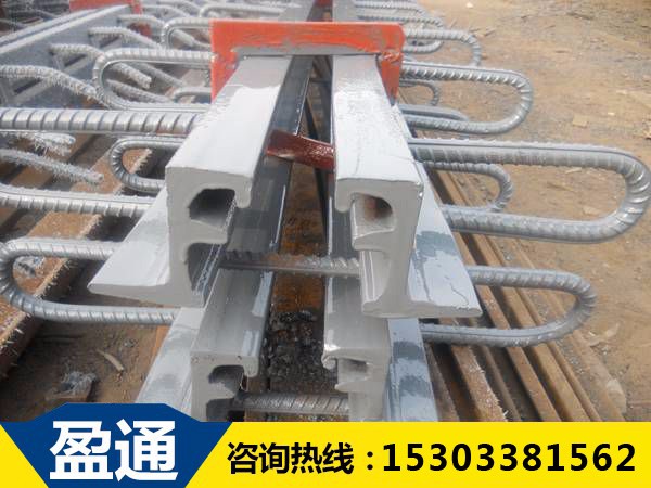 專(zhuān)注生產(chǎn)GQF-D80型橋梁伸縮縫裝置廠家