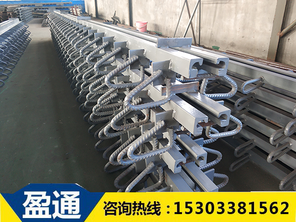 施工中的橋梁伸縮縫在開槽時應(yīng)注意哪些 施工中的橋梁伸縮縫在開槽時應(yīng)注意哪些